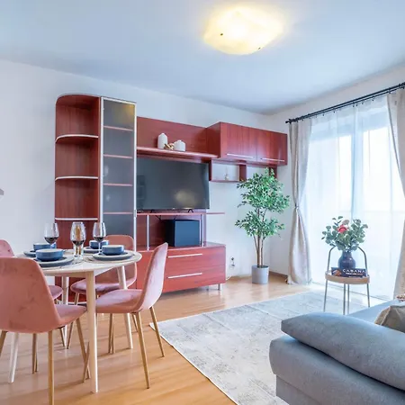 - - Free Parking - Donau Apartmán