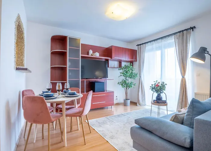 - - Free Parking - Donau Apartmán