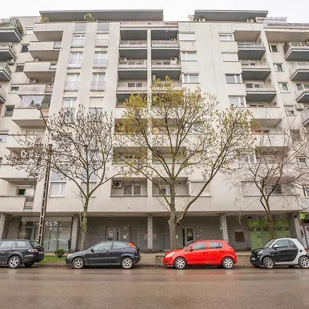 - - Free Parking - Donau Apartmán